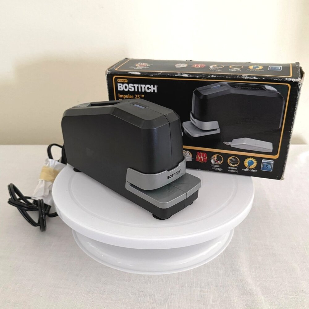 Stanley Bostitch Impulse 25 Electric Stapler Desktop Standard Staples Black